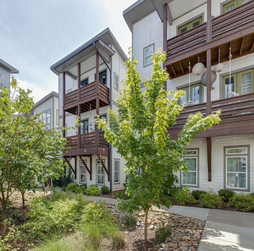 Foto principal - 2015 Eastland Ave