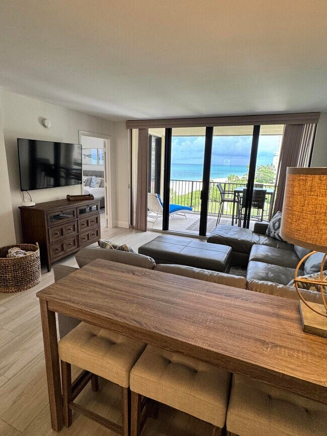 Foto del edificio - 200 Ocean Trail Way