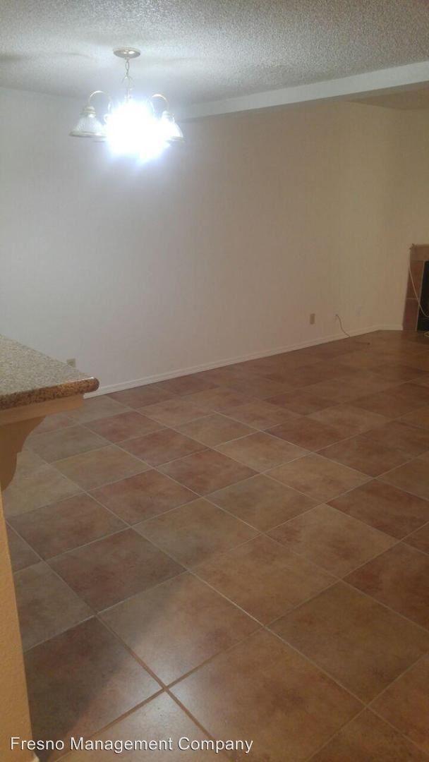 Foto del edificio - 4885 N Backer Ave