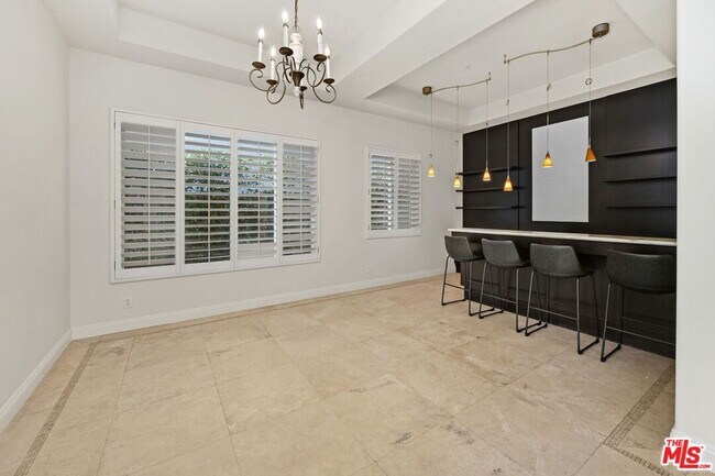 Foto del edificio - 1470 Paseo De Oro