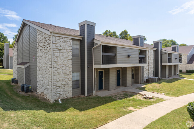 Apartments In Sand Springs