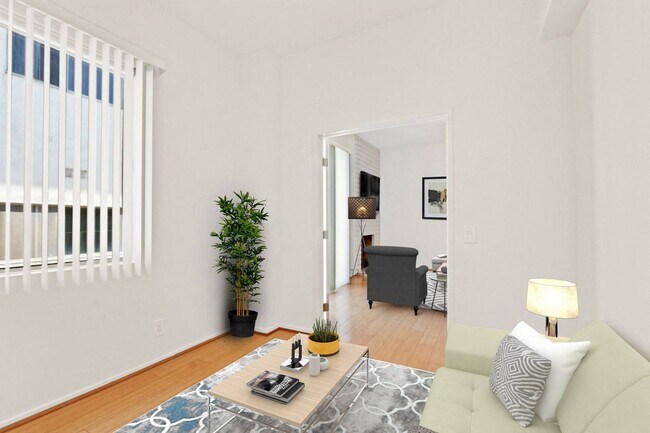 Interior Photo - Eastborne Avenue Apartments