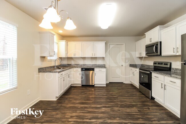 Foto del edificio - 1618 Dodson St