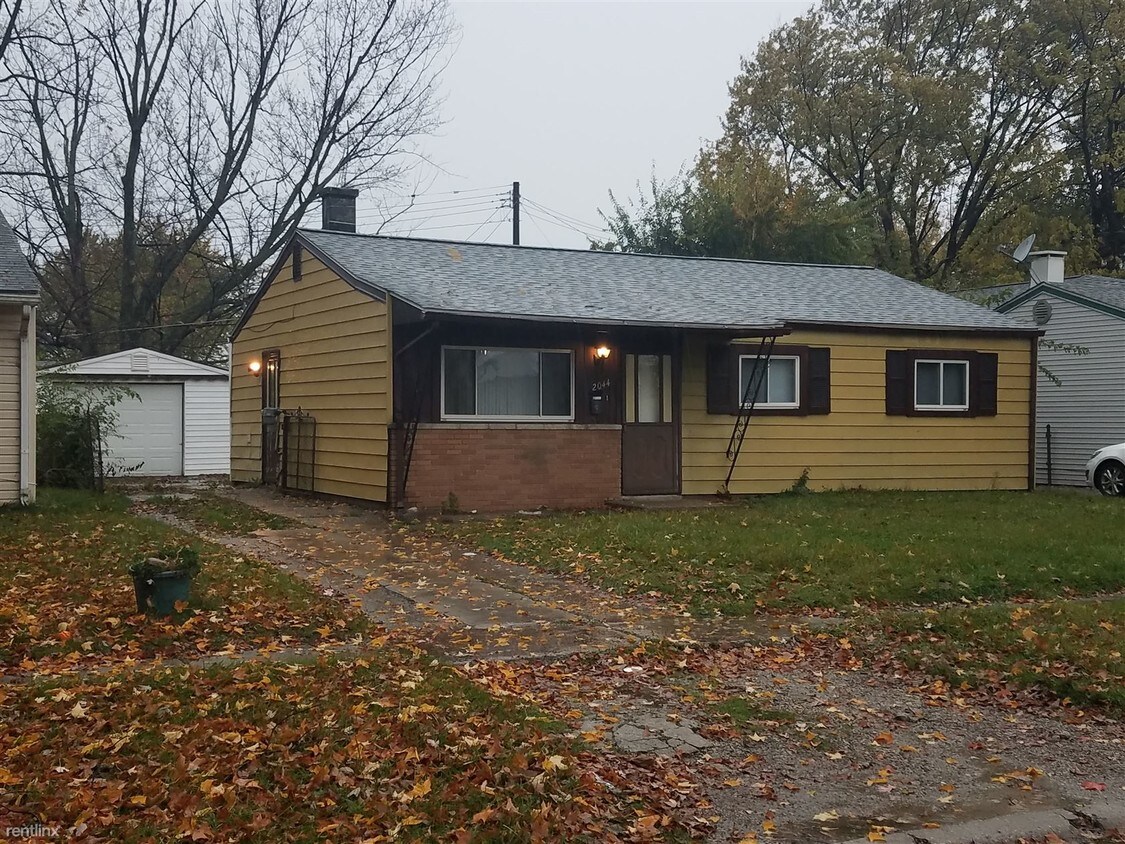 Foto principal - 2044 Alanson St