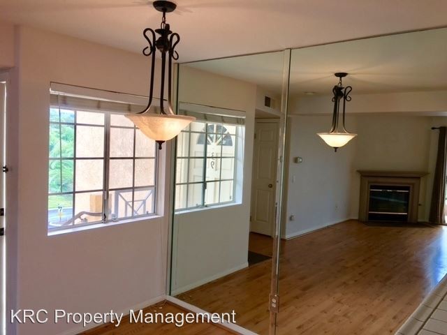 Building Photo - 7000 Ballena Way