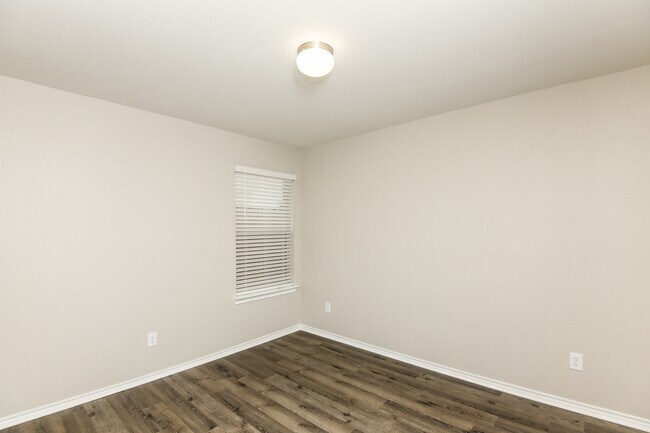 Building Photo - 3324 Tobago Rd