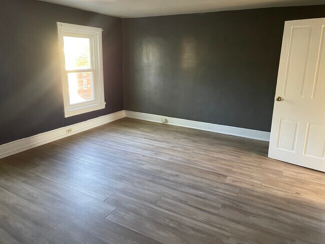 Building Photo - 707 Swede St