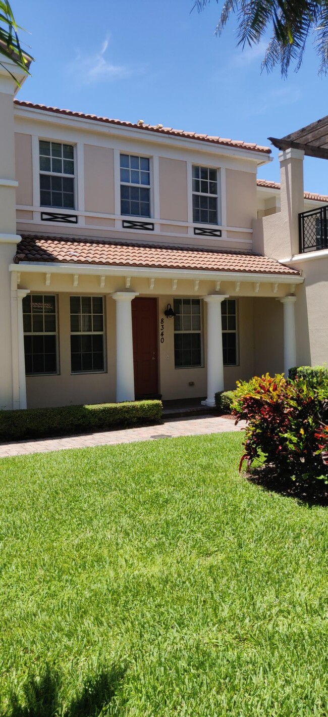 Foto del edificio - 8340 NW 8th Terrace