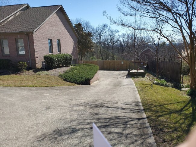 Private entrance with two parking spaces at bottom of driveway. - 4503 S Shades Crest Rd