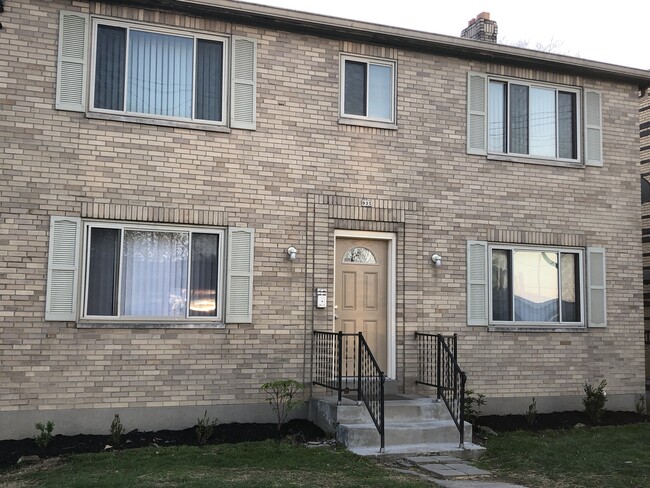 Building Photo - 935 Tennessee Ave