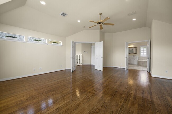 Foto del edificio - 3307 W Lamar St