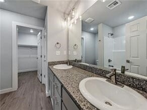 Building Photo - 315 NW 65th Ave