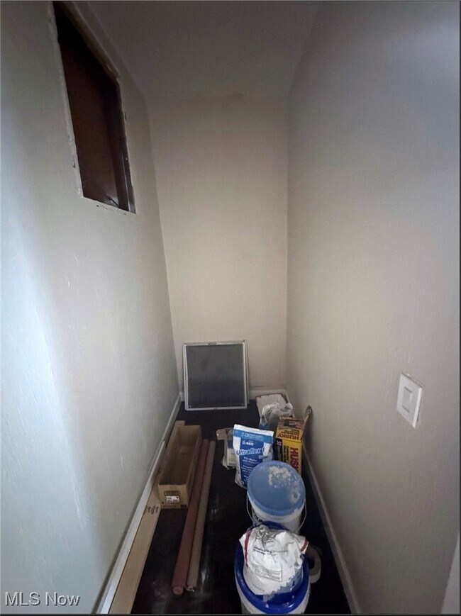 Foto del edificio - 5924 Denison Ave