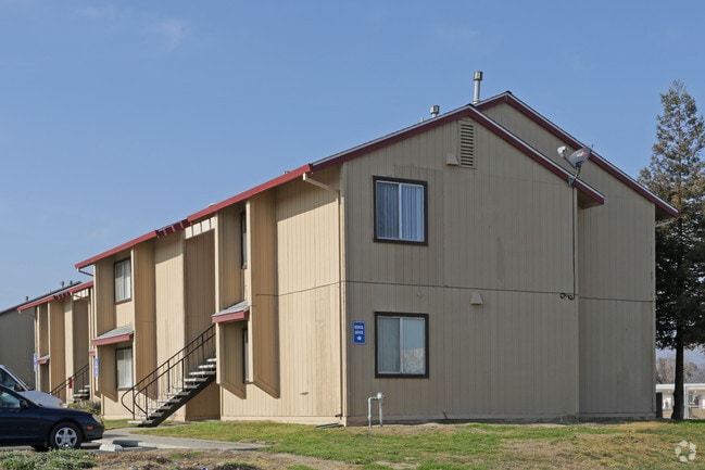 Building Photo - Central Valley II