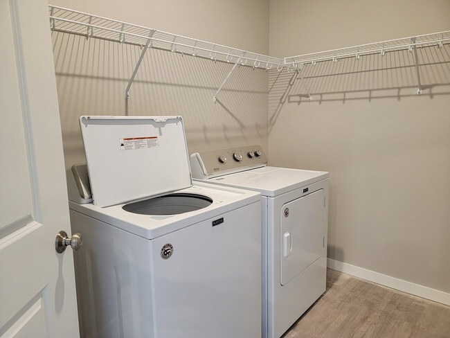 Washer/Dryer in Every Apartment - Northern Lights