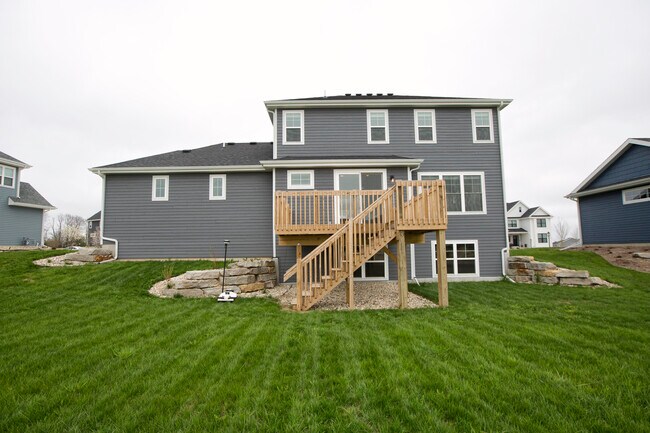 Building Photo - 10601 Tree Sparrow Dr