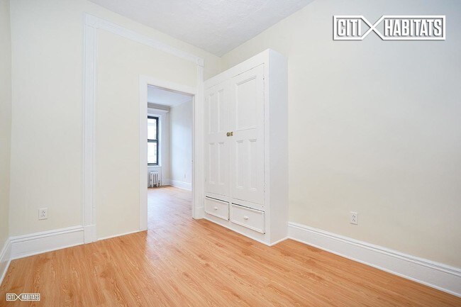 Foto del edificio - 605 Carlton Ave