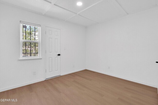 Building Photo - 2520 San Jose Ave
