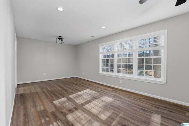 Building Photo - 2087 Montreat Cir