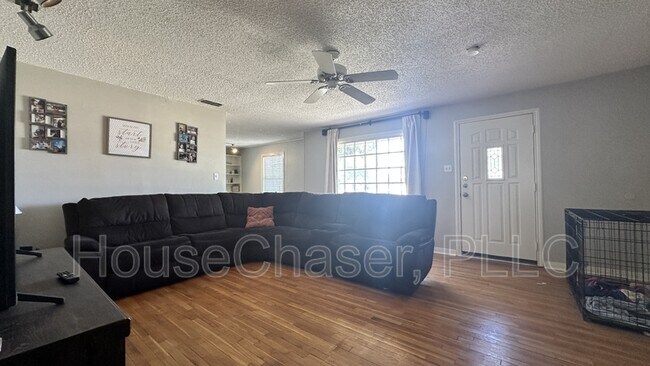 Foto del edificio - 3319 26th St