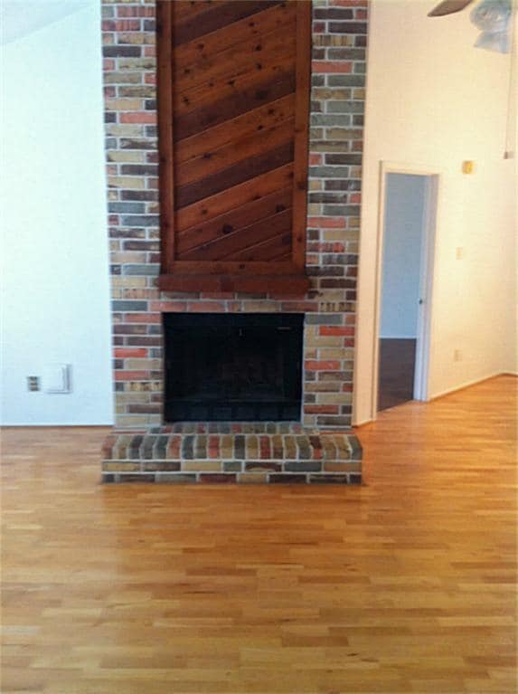 Building Photo - 2530 Edgedale Dr