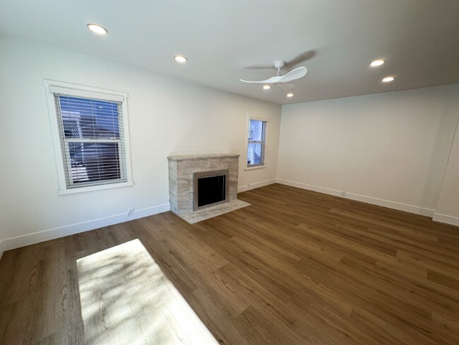 Foto del edificio - 1504 S Dodson Ave