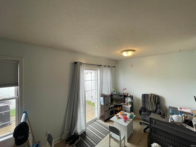Foto del edificio - 3514 S Oaklawn Cir