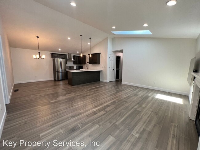 Building Photo - 2 br, 2 bath House - 5120 NE 76th Ave