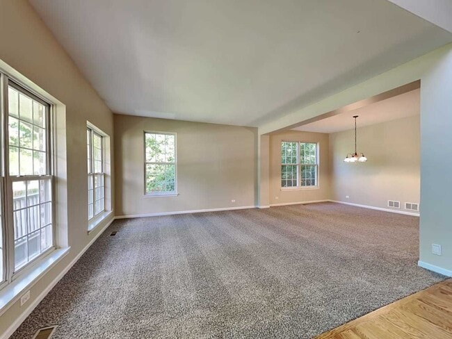 Foto del edificio - 7401 Brentwood Ln