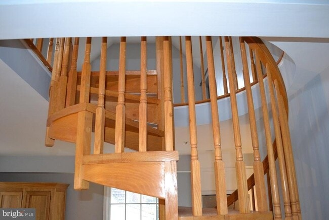 Building Photo - 809 Inspiration Ln