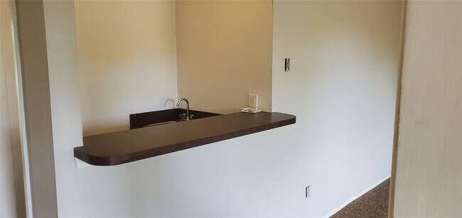 Building Photo - 1801 Juniper Ln