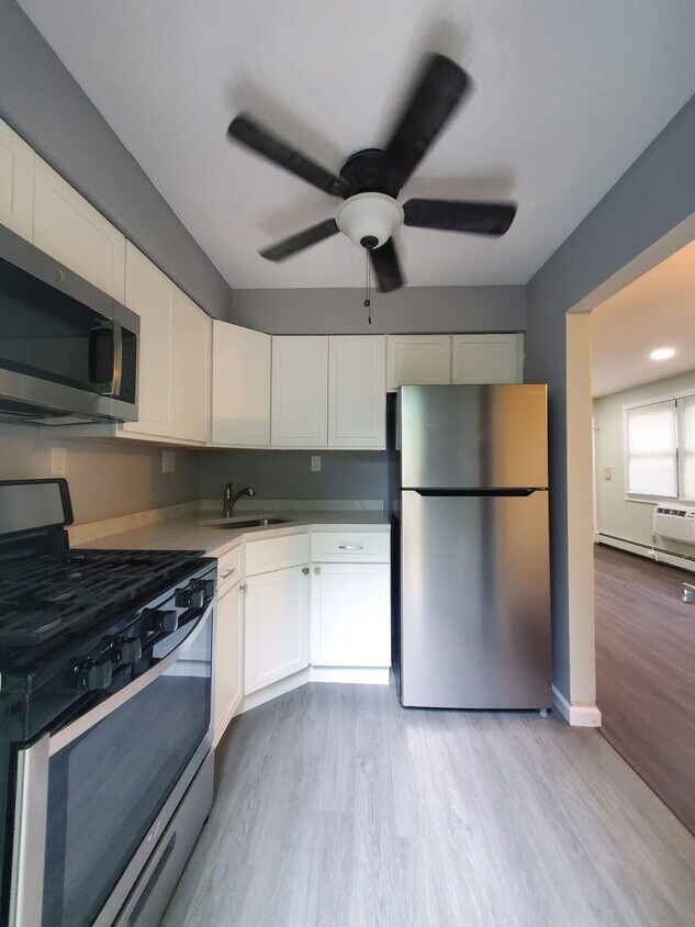 440 Cross Rd Unit C9, Matawan, NJ 07747 Condo for Rent in Matawan, NJ