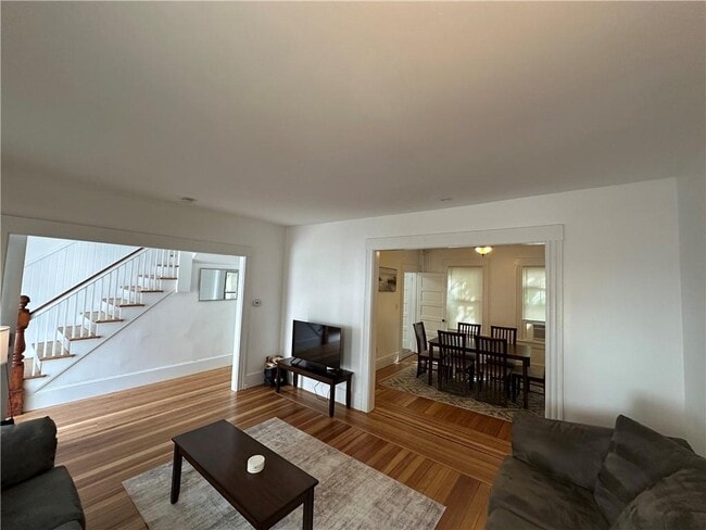 Building Photo - 15 Kilburn Ct