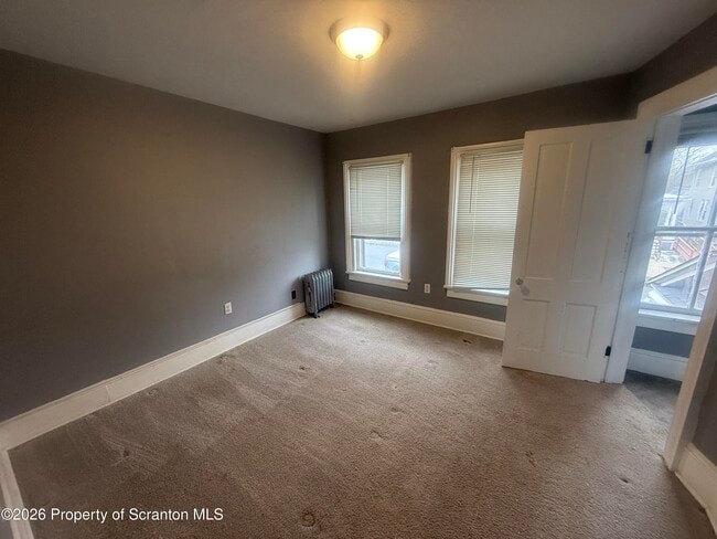 Building Photo - 1019 N Irving Ave