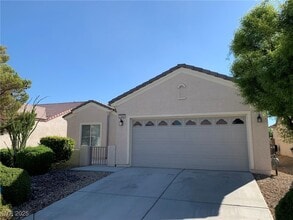 Building Photo - 7404 Petrel St