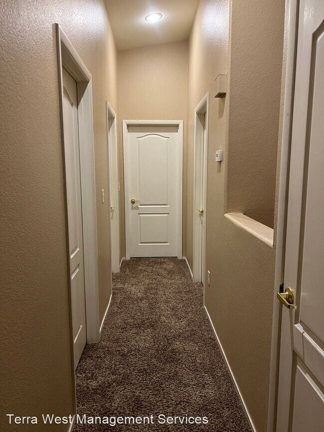 Building Photo - 3 br, 2.5 bath House - 1273 Large Cap Dr U...