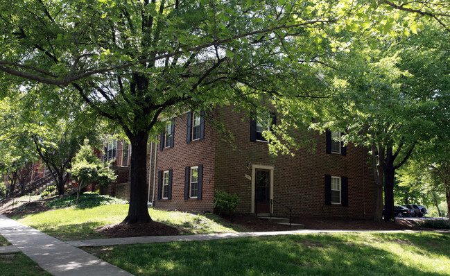 Building Photo - Olde Towne West