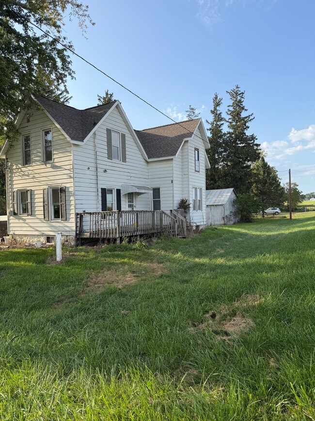 Building Photo - 17945 Grundy Rd