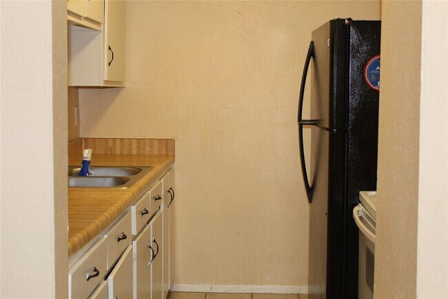 Foto del edificio - 6161 Reims Rd