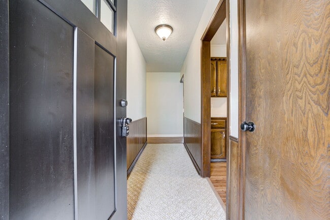 Building Photo - 1336 Atlanta Cir