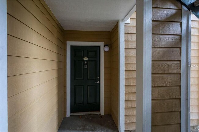 Building Photo - 5600 Devonbriar Way