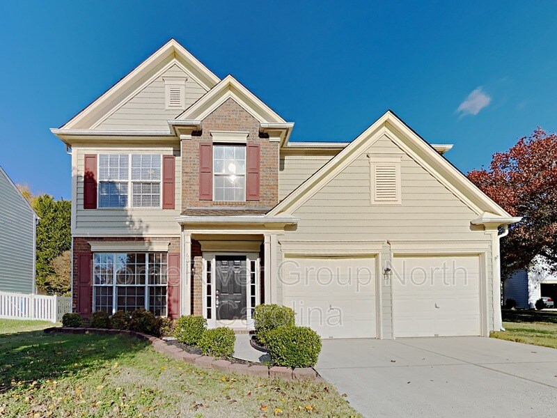 Primary Photo - 6052 Roseway Ct