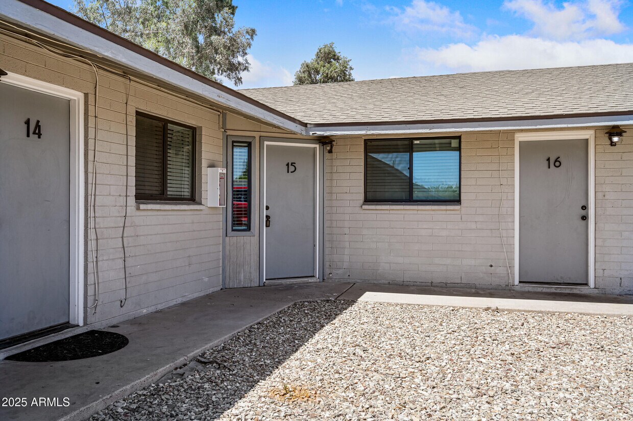 Foto principal - 1744 W Glendale Ave