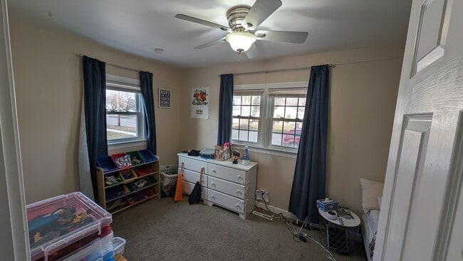 Foto del edificio - 729 Caroline St