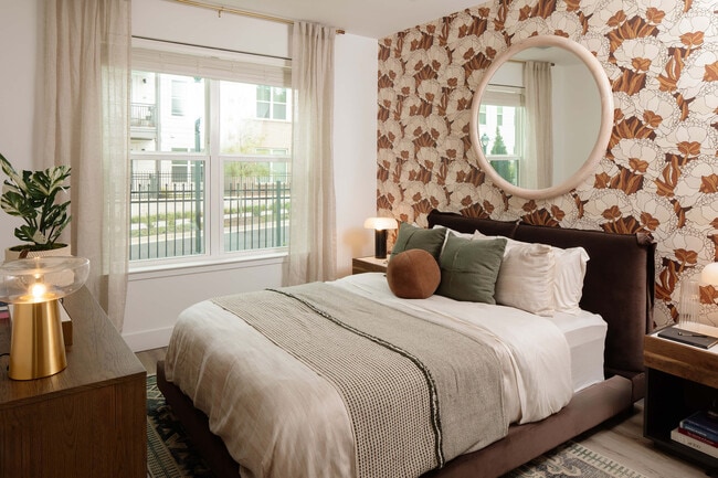 Building Photo - Wayfern Apartments