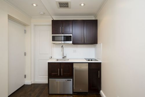 Foto principal - 224 E 12th St