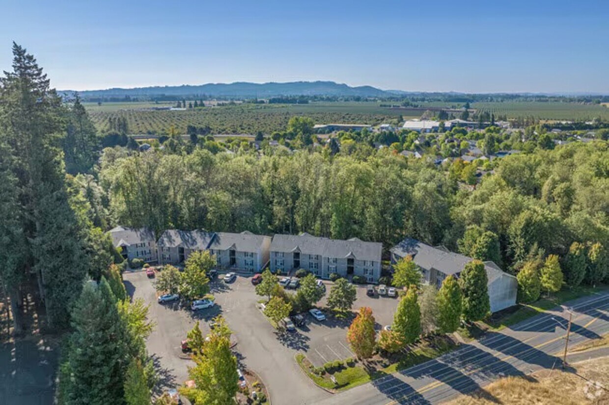 Foto principal - Bluebird Cozine Creek ***Under New Managem...