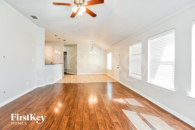 Foto del edificio - 1008 Hanover Dr