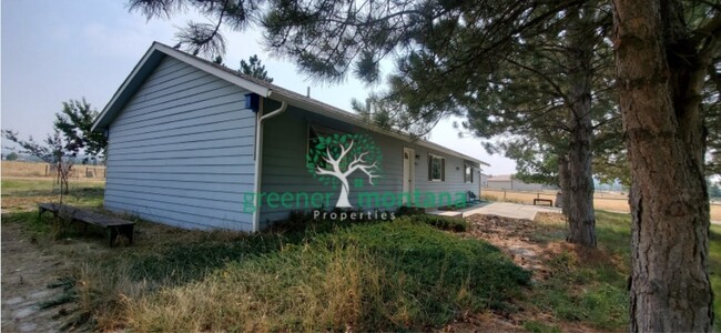 Building Photo - Ranch style home on 5 acres