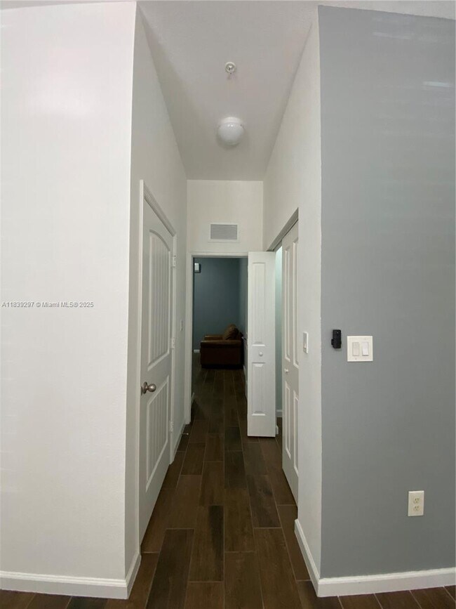 Foto del edificio - 27523 SW 139th Pl